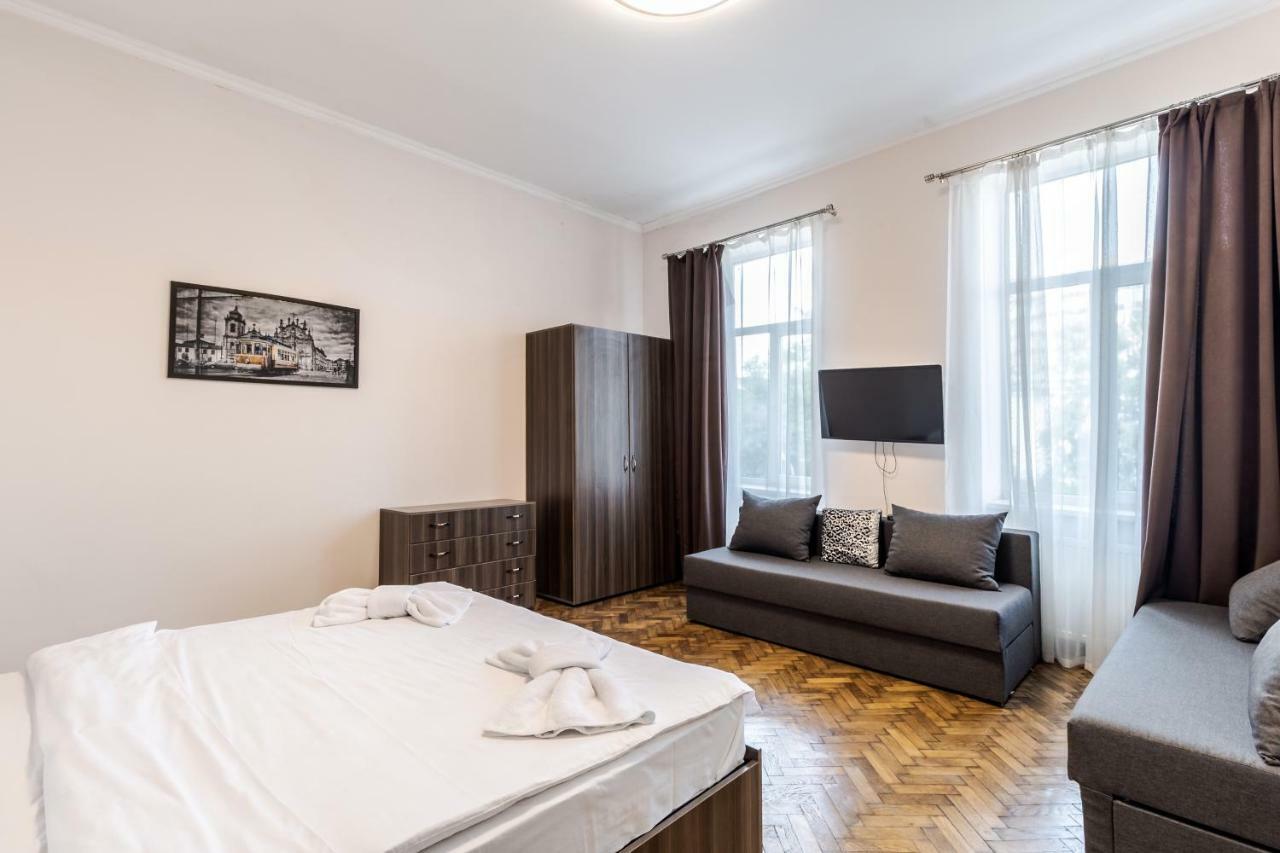 Kumpel Apartment Leopoli Esterno foto