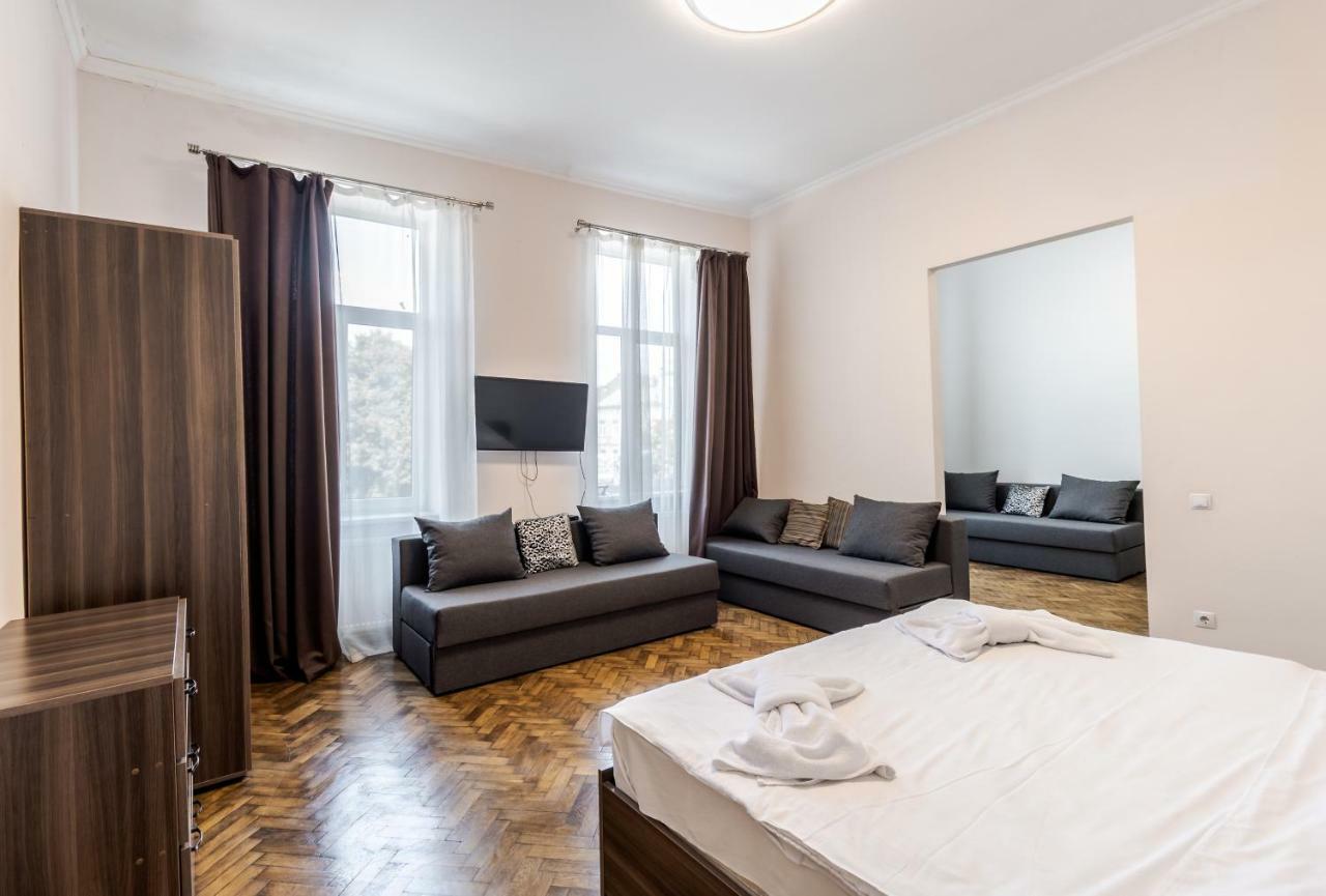 Kumpel Apartment Leopoli Esterno foto
